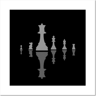 Chess pieces - Queen in front - horizontal design - ORENOB Posters and Art